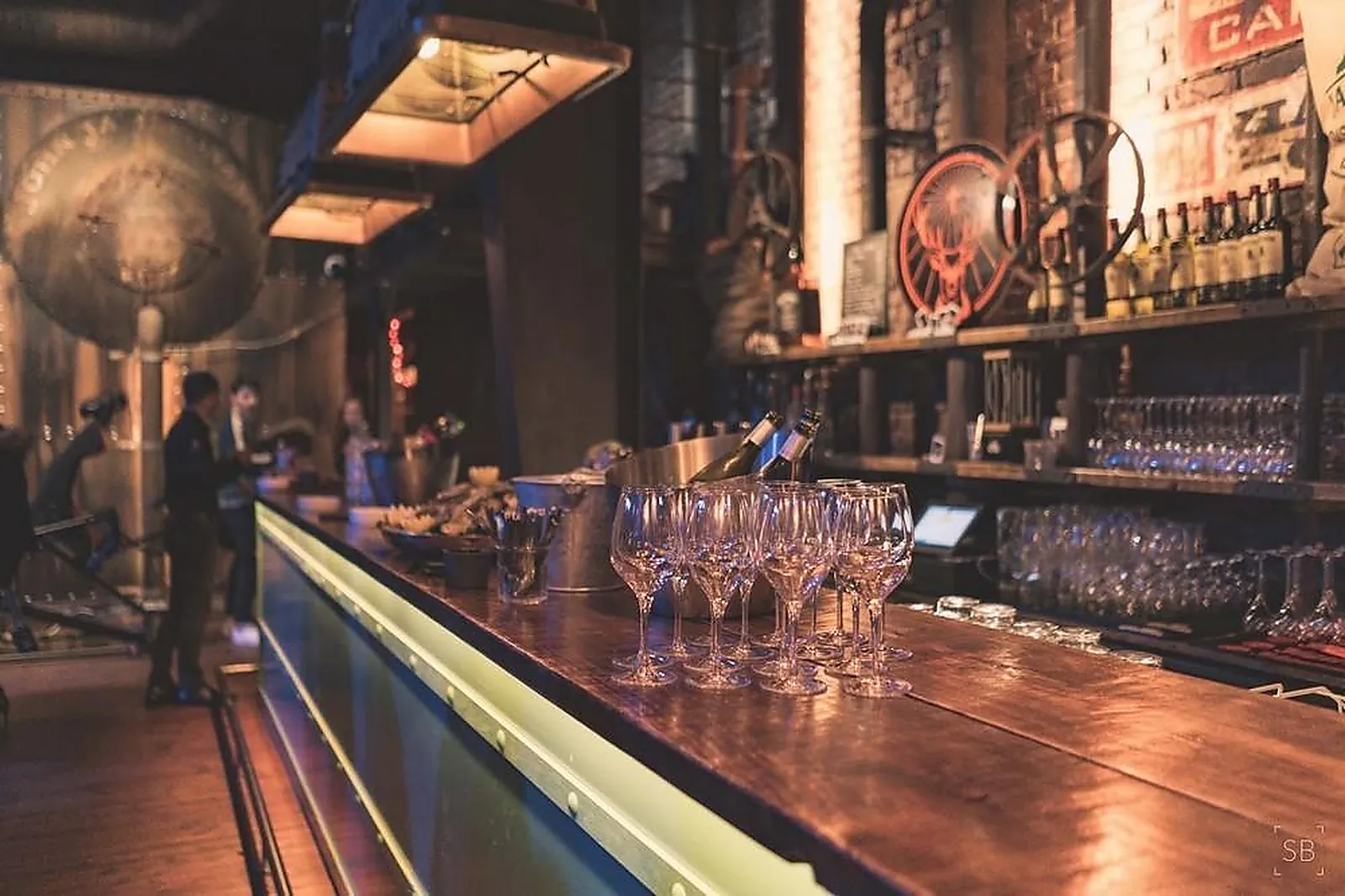 Lieux événementiels, BLACK SHELTER