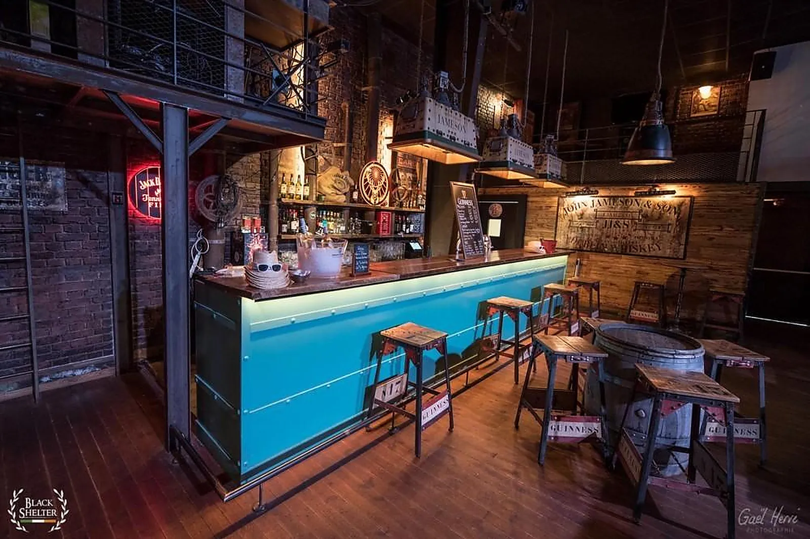 Lieux événementiels, BLACK SHELTER