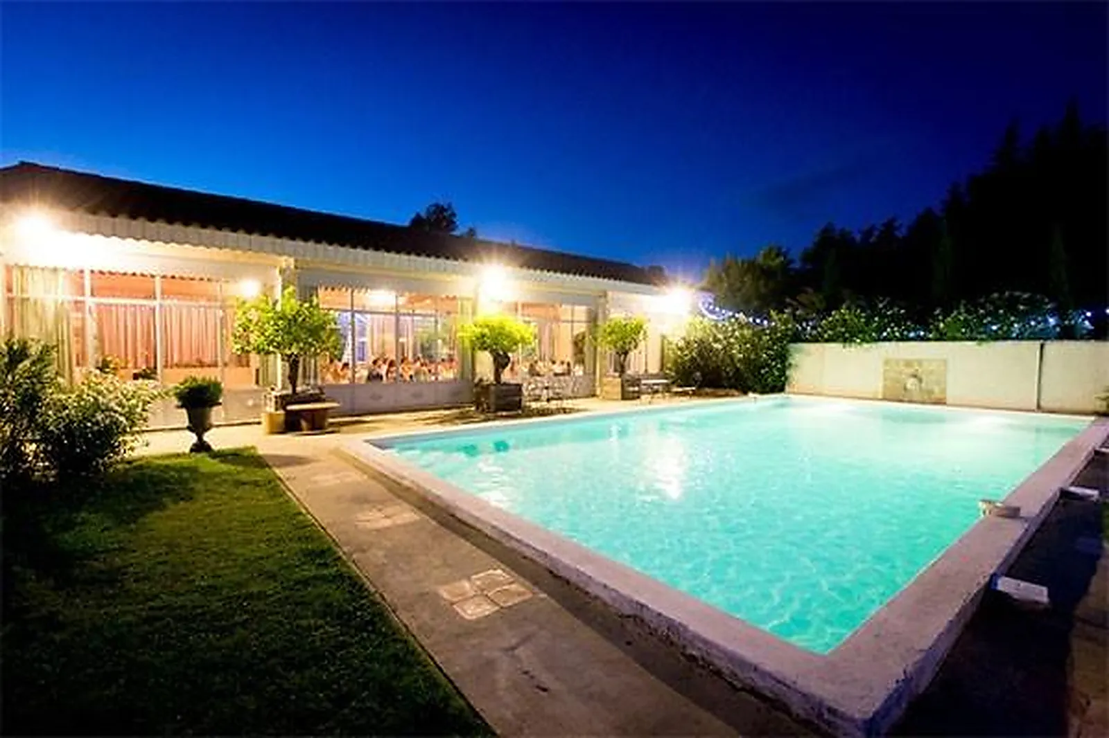 Lieux événementiels, BLANCHE FLEUR