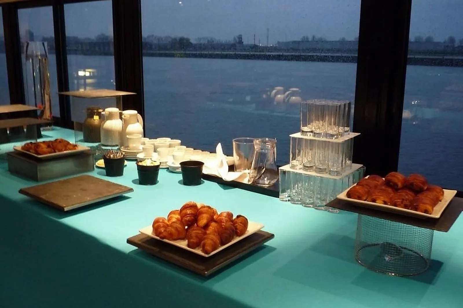 Lieux événementiels, BODEGA AND CO