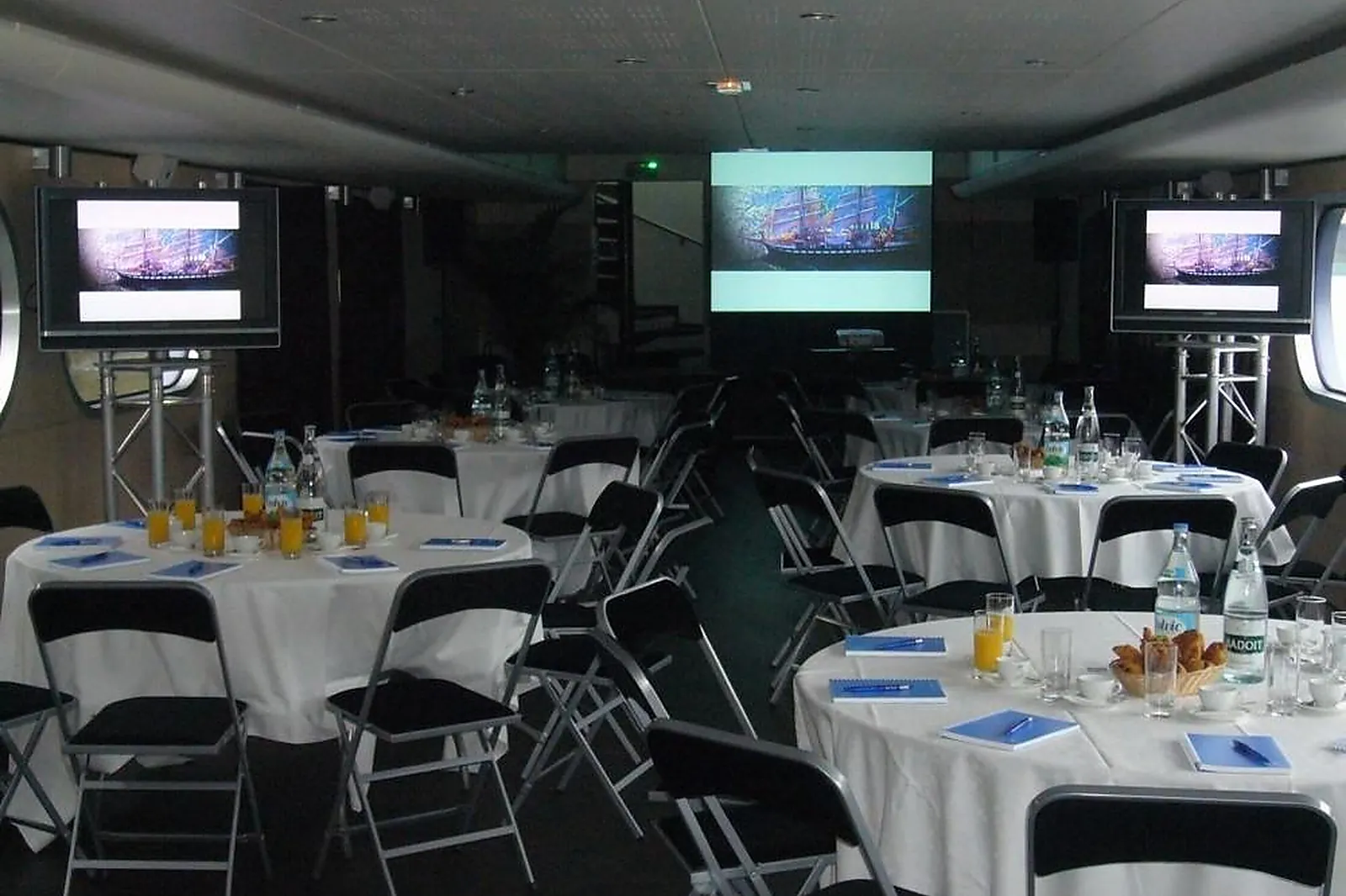 Lieux événementiels, BODEGA AND CO