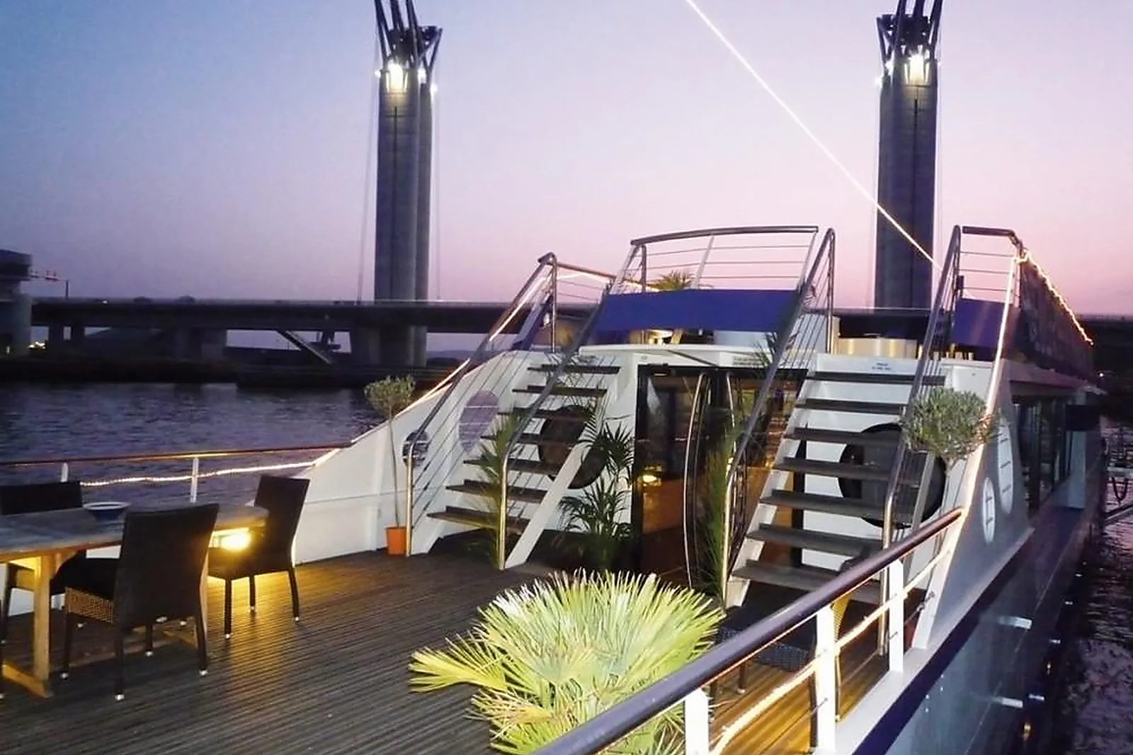 Lieux événementiels, BODEGA AND CO