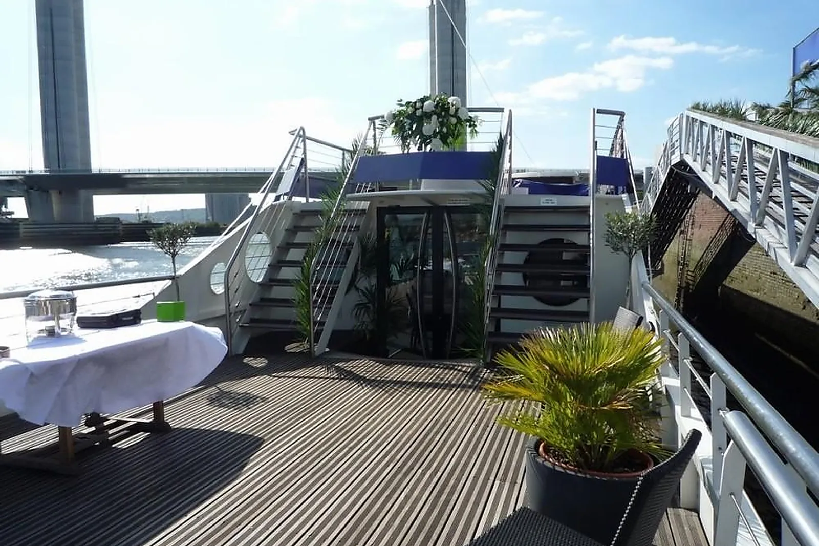 Lieux événementiels, BODEGA AND CO