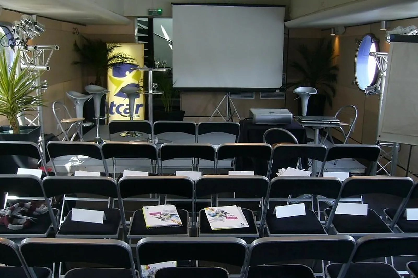 Lieux événementiels, BODEGA AND CO