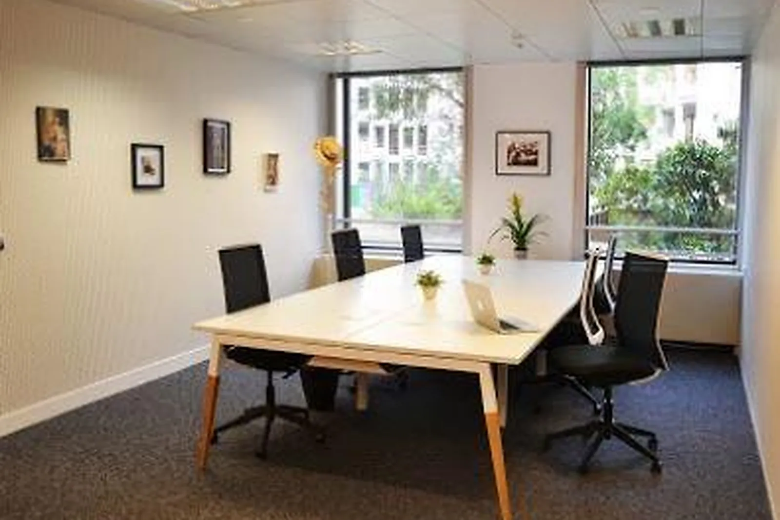 Lieux événementiels, BONNIE AND SMILE