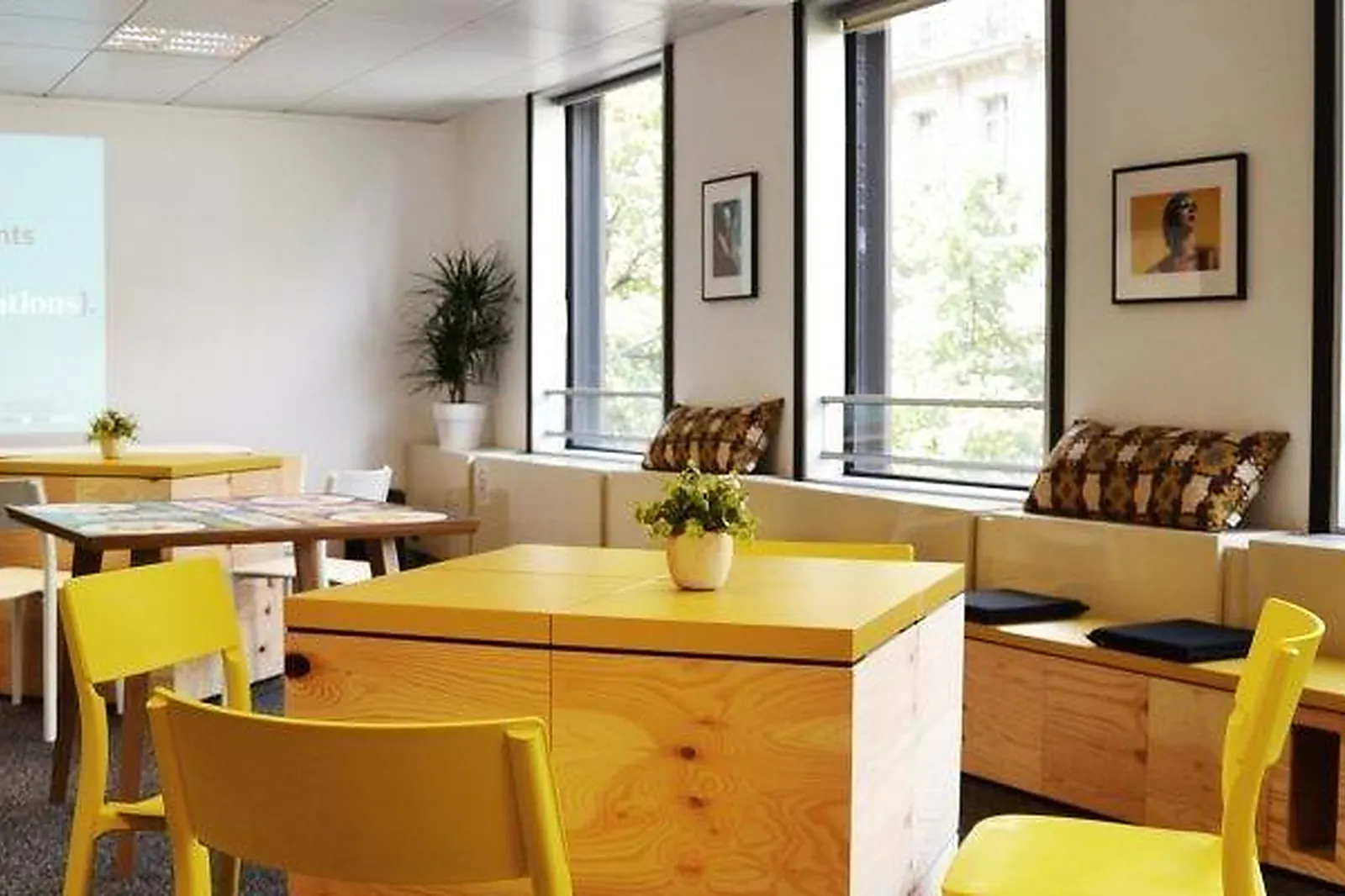 Lieux événementiels, BONNIE AND SMILE