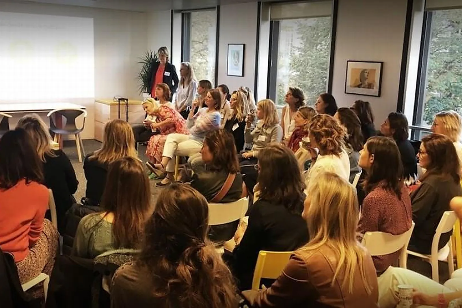 Lieux événementiels, BONNIE AND SMILE