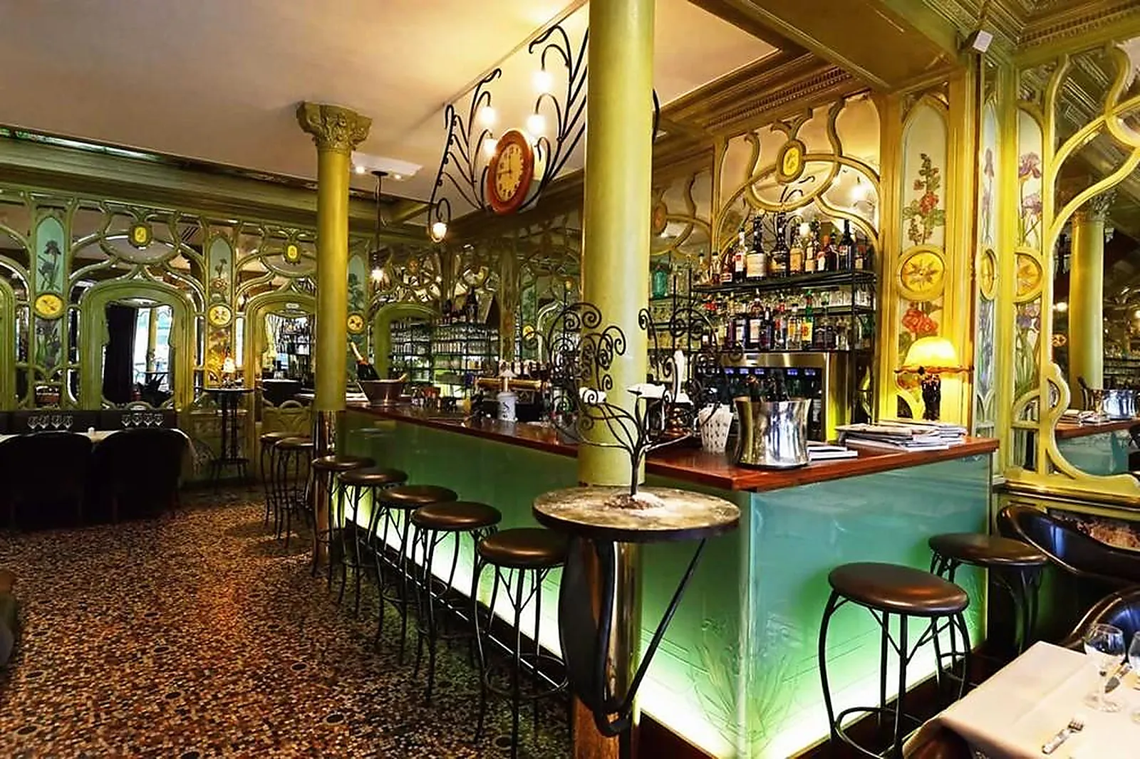 Lieux événementiels, BOUILLON RACINE