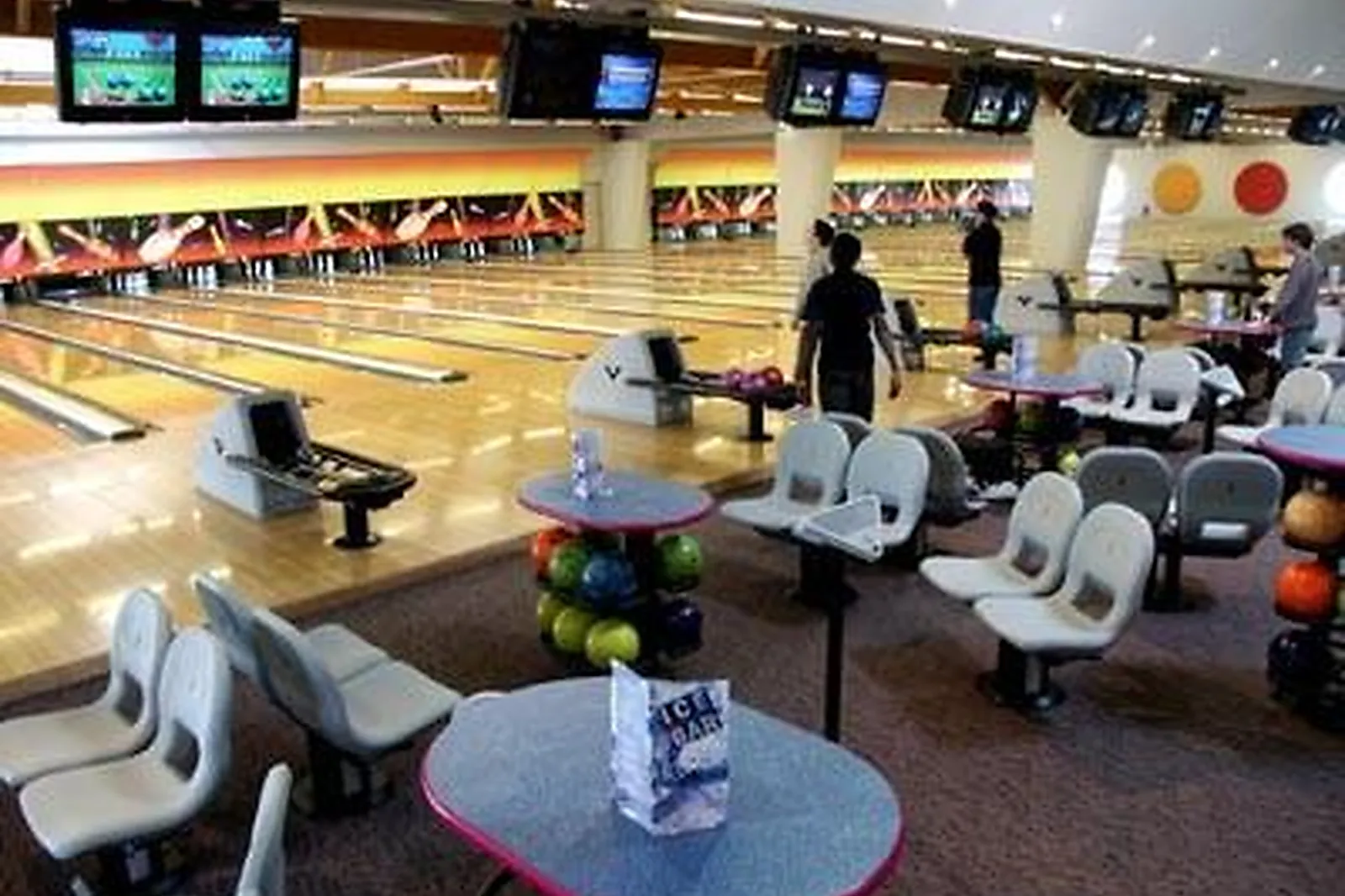 Lieux événementiels, BOWL CENTER