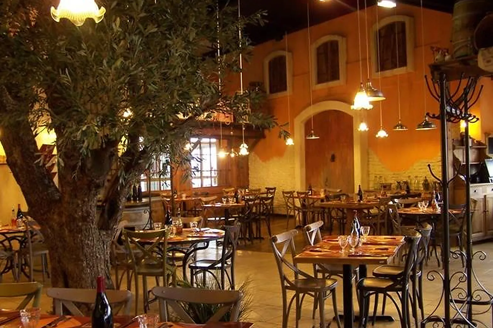 Lieux événementiels, BOWL CENTER