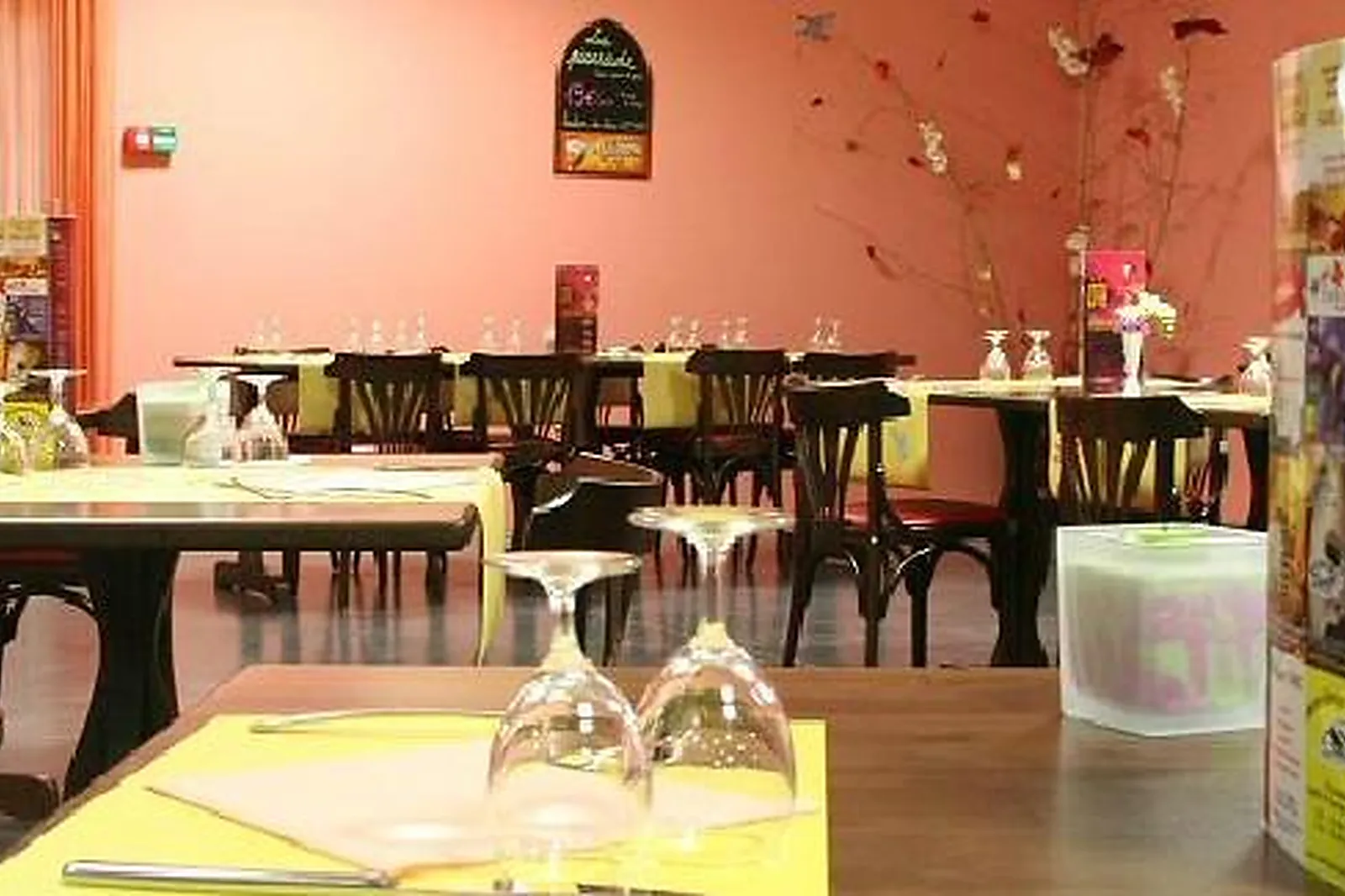 Lieux événementiels, BOWLING AUXERRE AUX 2B