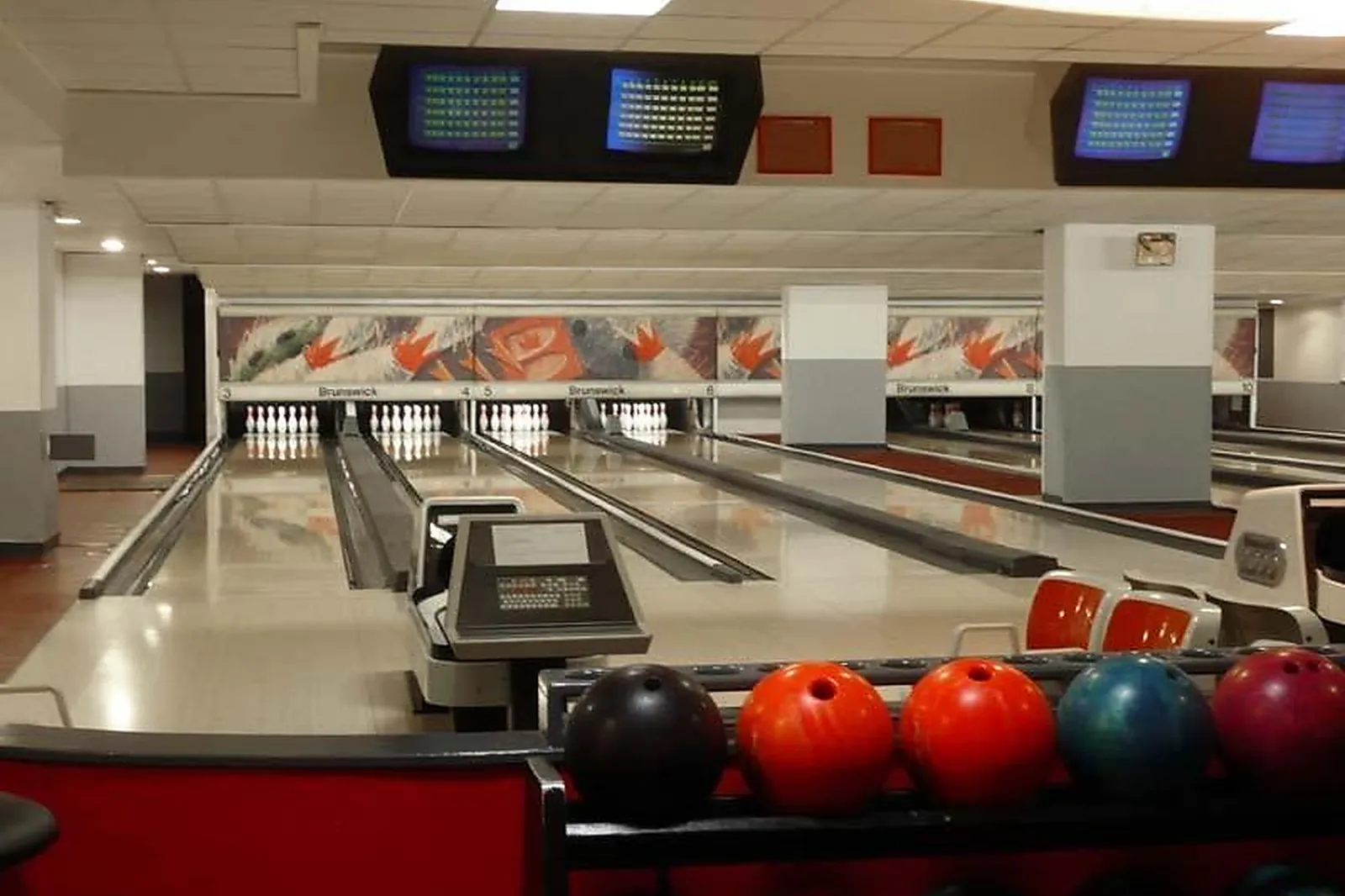 Lieux événementiels, BOWLING DE COURBEVOIE