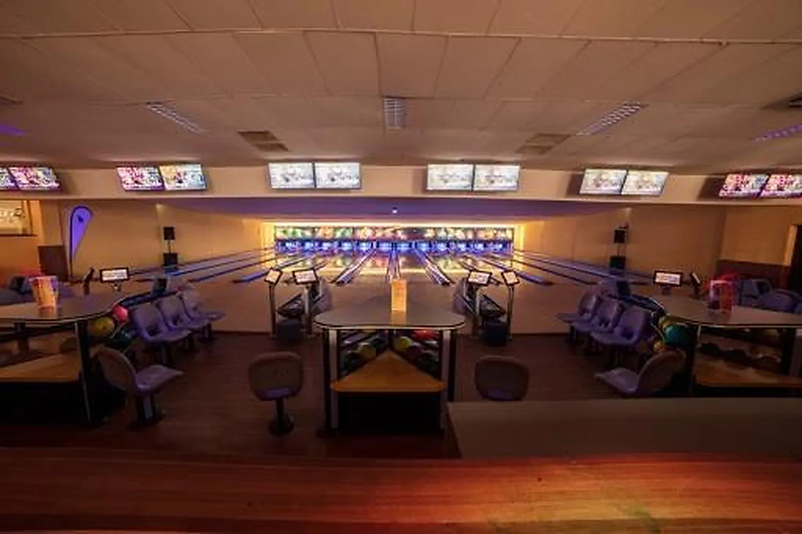 Lieux événementiels, BOWLING DE MONTLUÇON