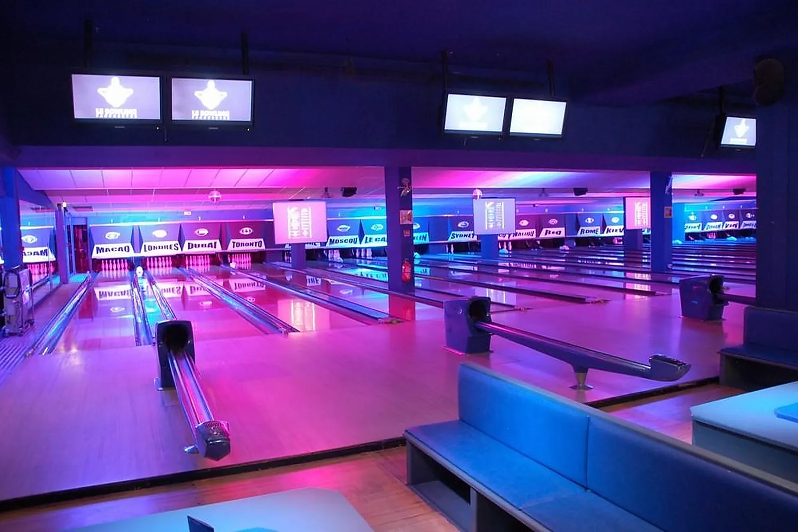 Lieux événementiels, BOWLING DES NATIONS