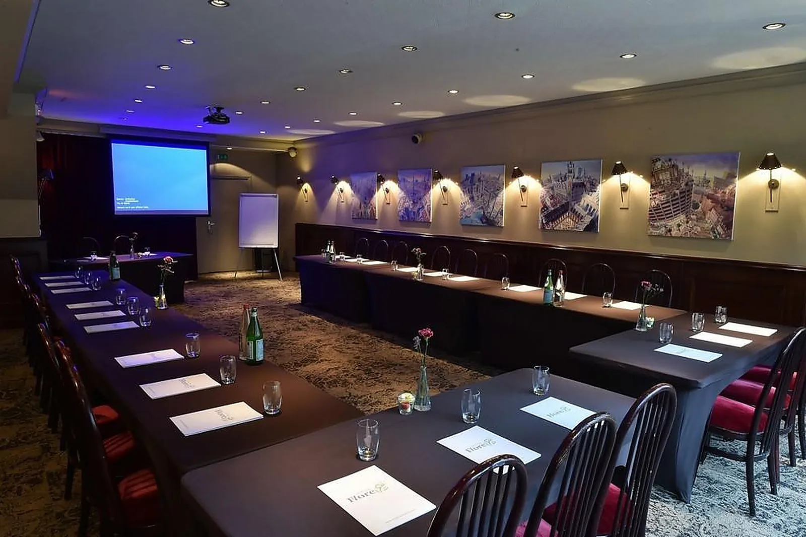 Lieux événementiels, BRASSERIE FLORE