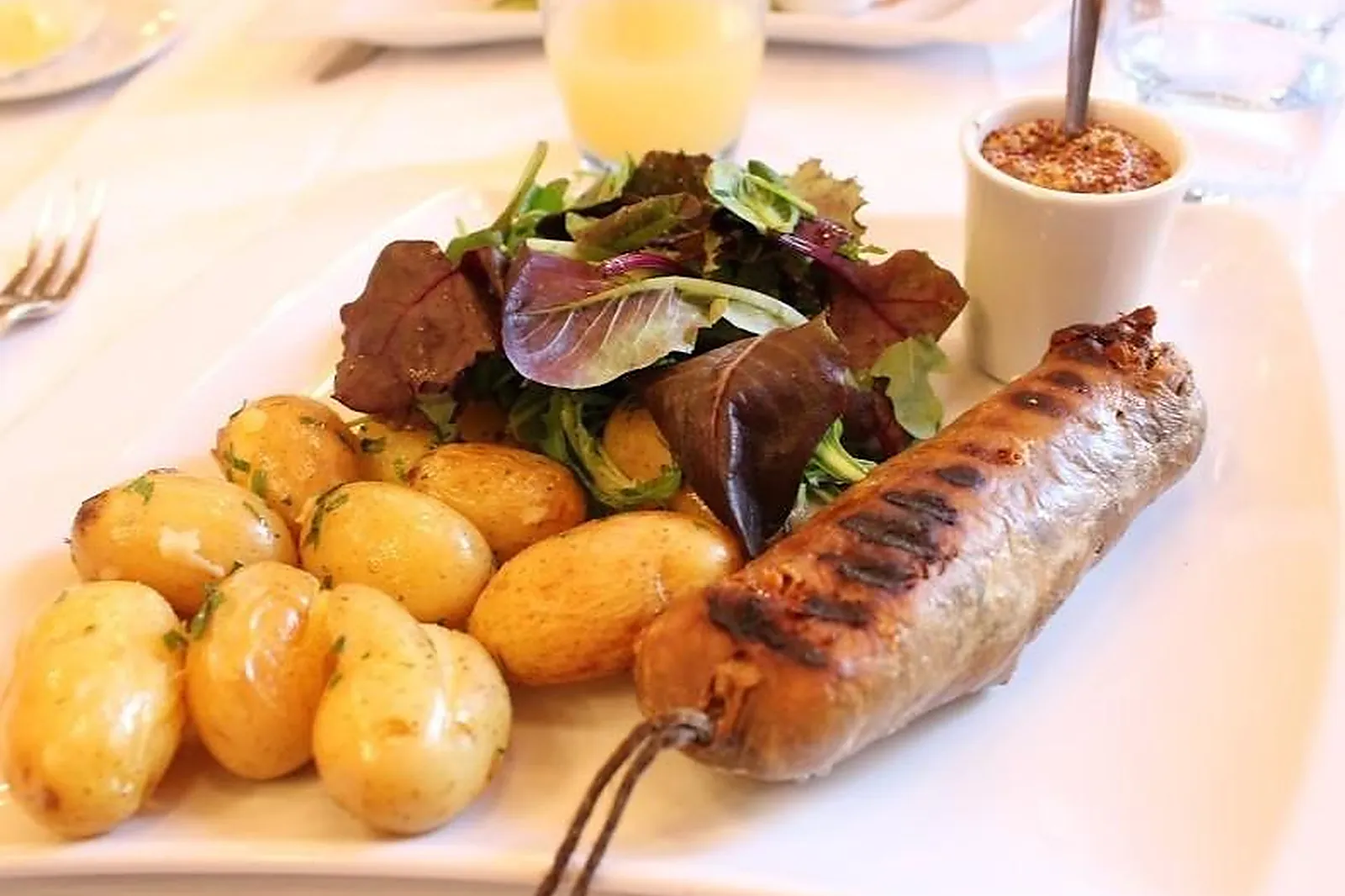 Lieux événementiels, BRASSERIE LA CIGALE