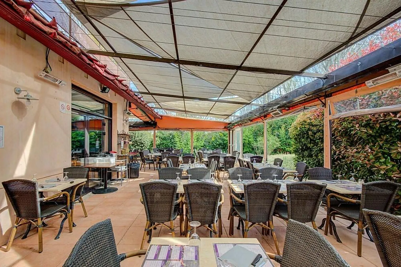 Lieux événementiels, BRASSERIE DU PARC - RESTAURANT L'ETAGE