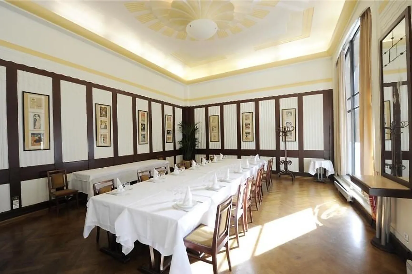 Lieux événementiels, BRASSERIE LL&RSQUO;EXCELSIOR