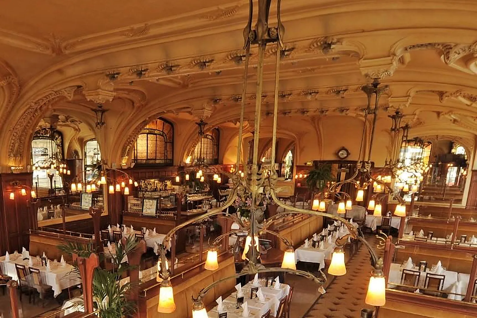 Lieux événementiels, BRASSERIE LL&RSQUO;EXCELSIOR