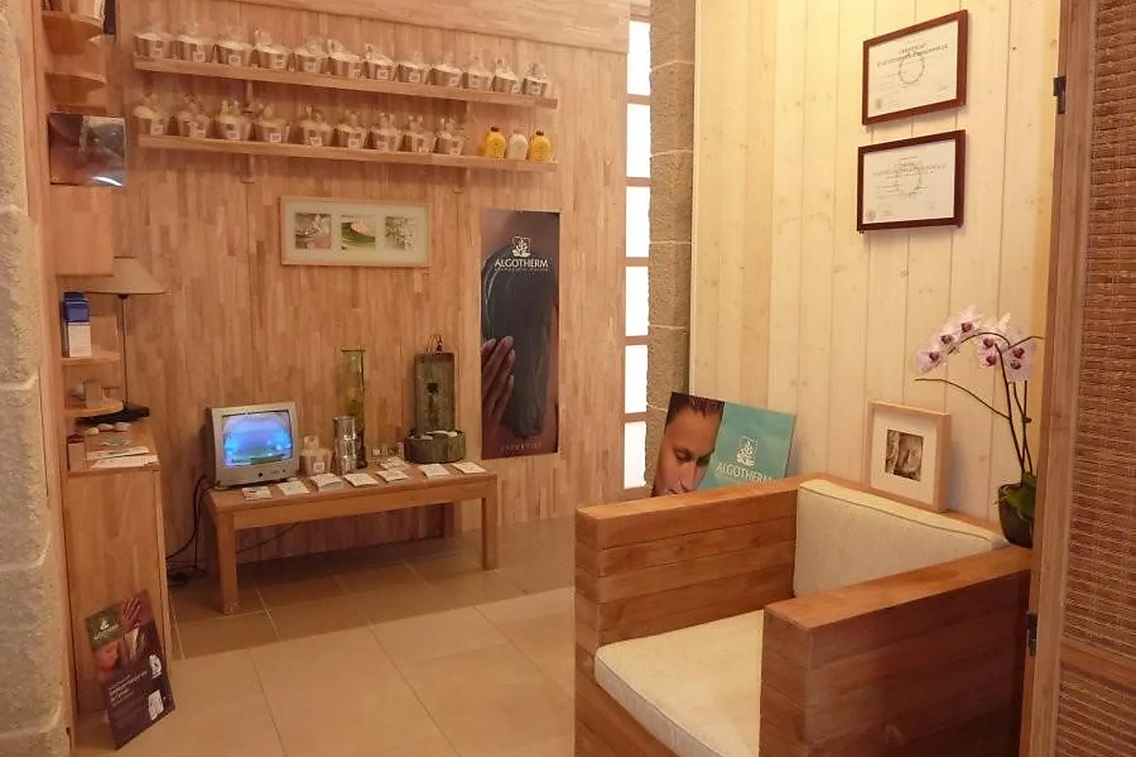 Lieux événementiels, BRIT HÔTEL ALGHOTEL CANCALE