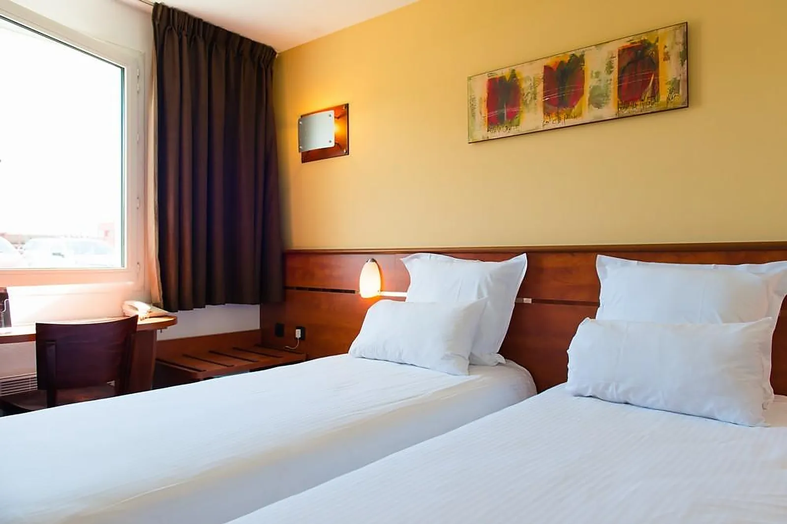 Lieux événementiels, BRIT HOTEL BLOIS LE PREMA