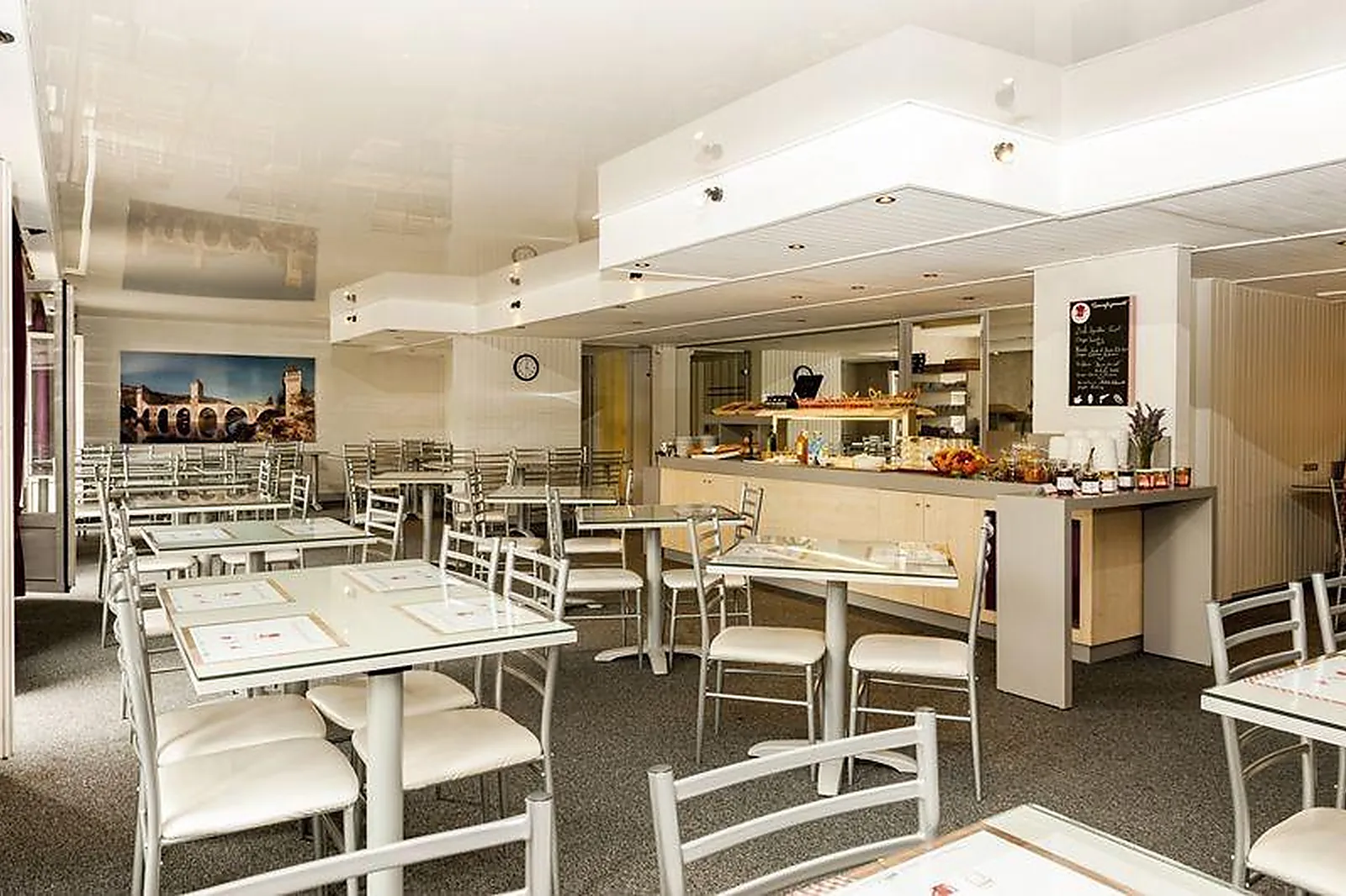 Lieux événementiels, BRIT HOTEL CAHORS LE FRANCE