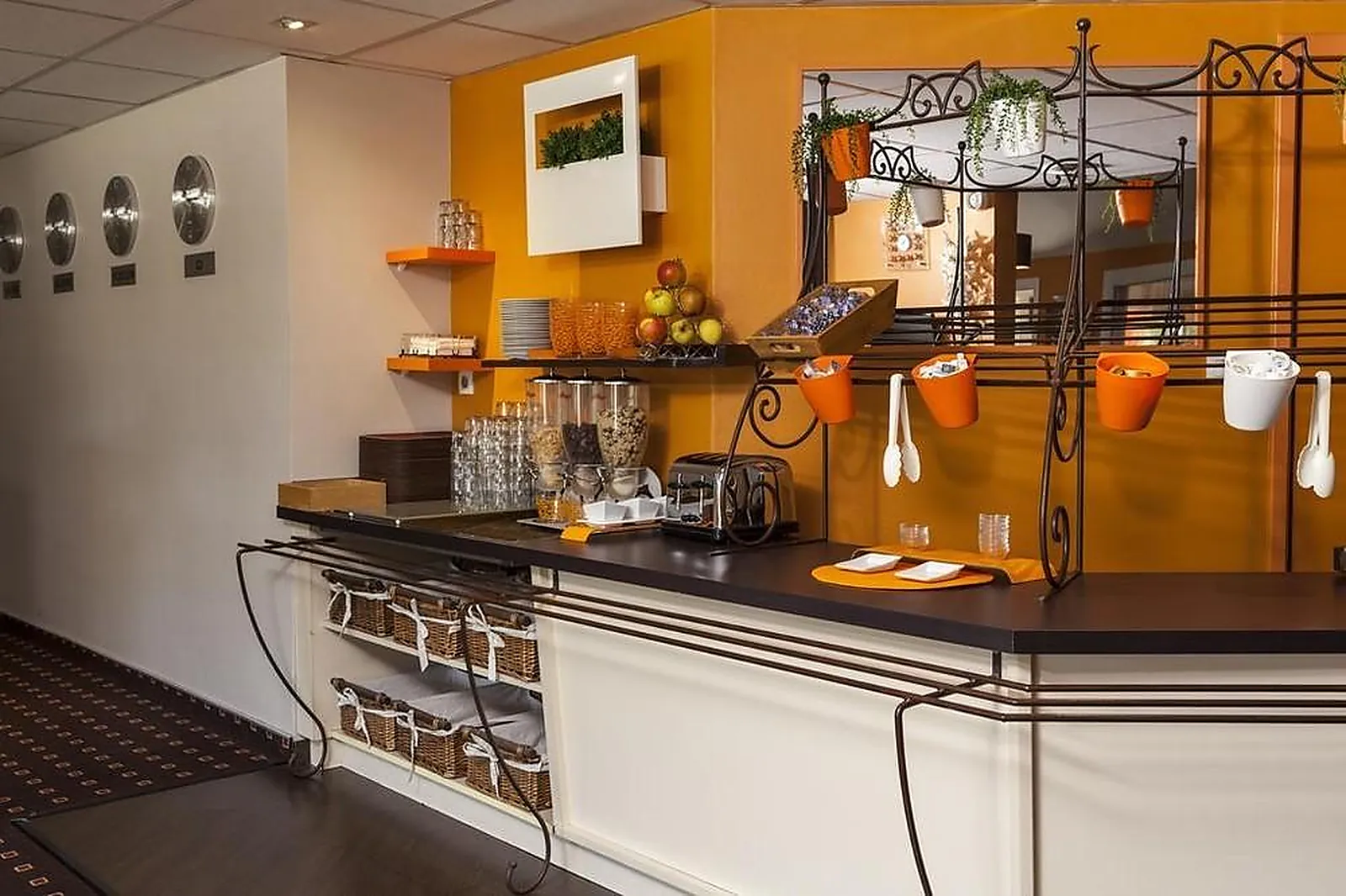 Lieux événementiels, BRIT HOTEL FOIX