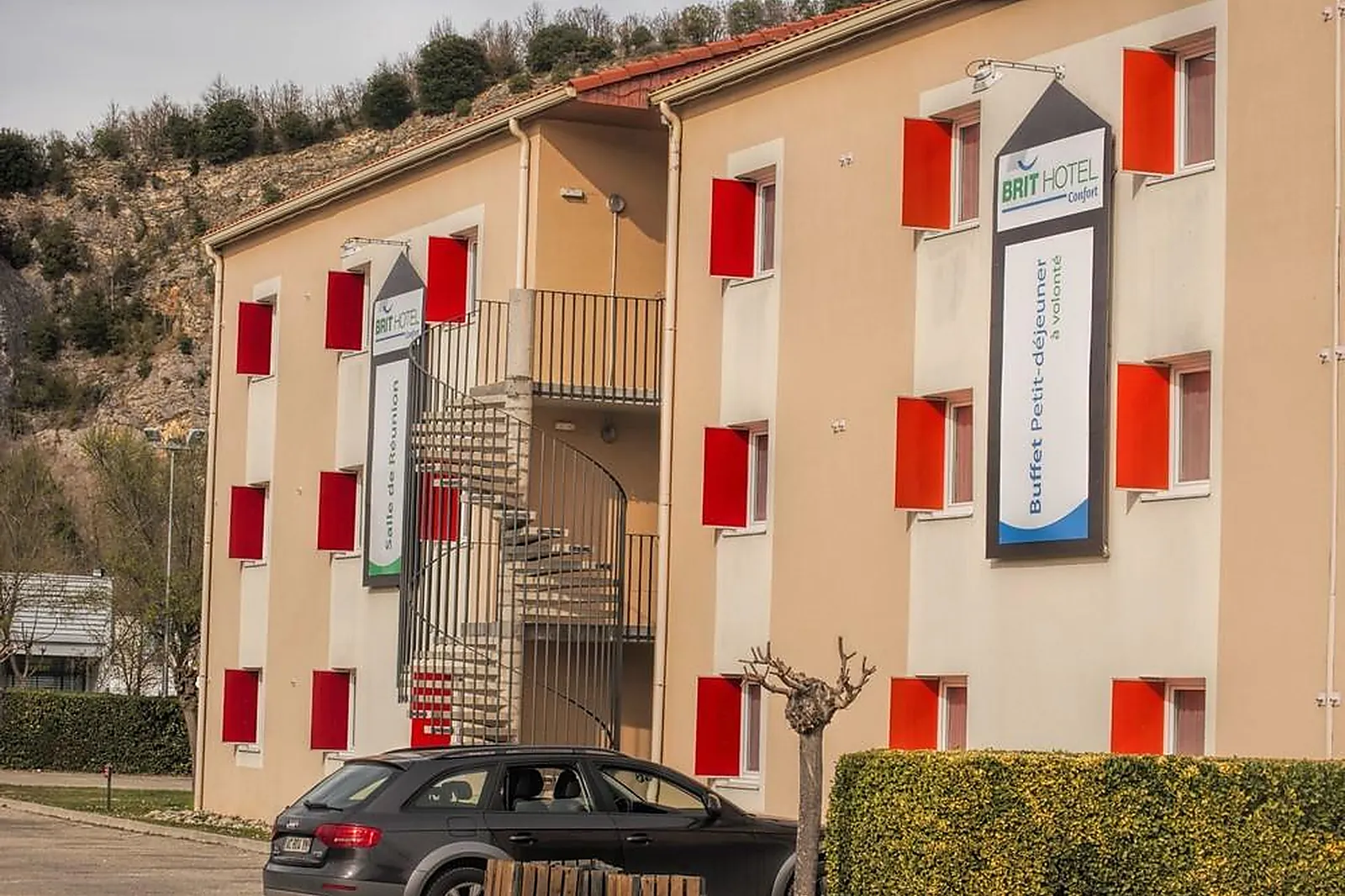 Lieux événementiels, BRIT HOTEL FOIX