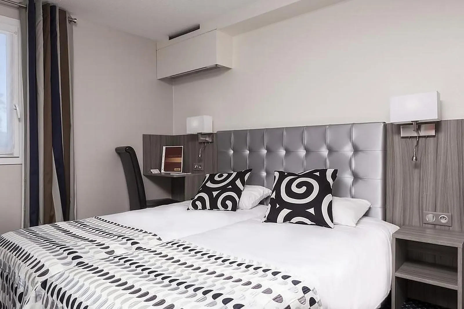 Lieux événementiels, BRIT HOTEL FOIX