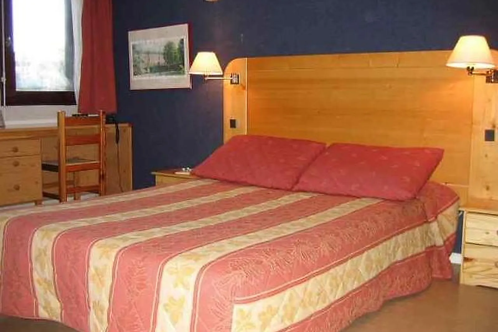 Lieux événementiels, BRIT HÔTEL FUMEL