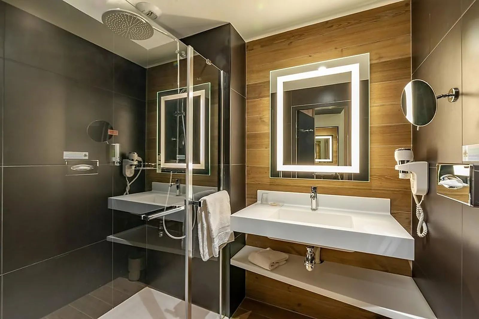 Lieux événementiels, BRIT HOTEL KER LANN RENNES AEROPORT