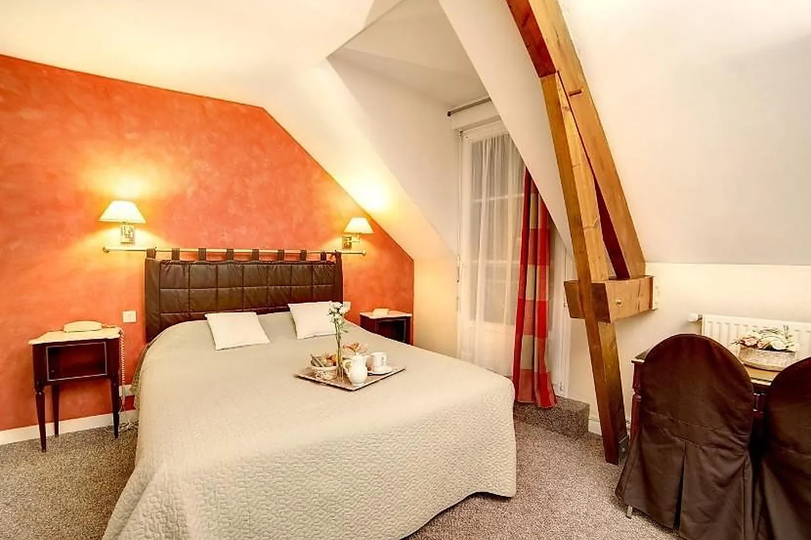 Lieux événementiels, BRIT HOTEL LE CYGNE