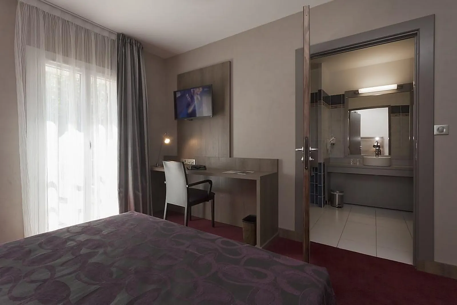 Lieux événementiels, BRIT HOTEL LE MOULIN DE LA PIOLINE