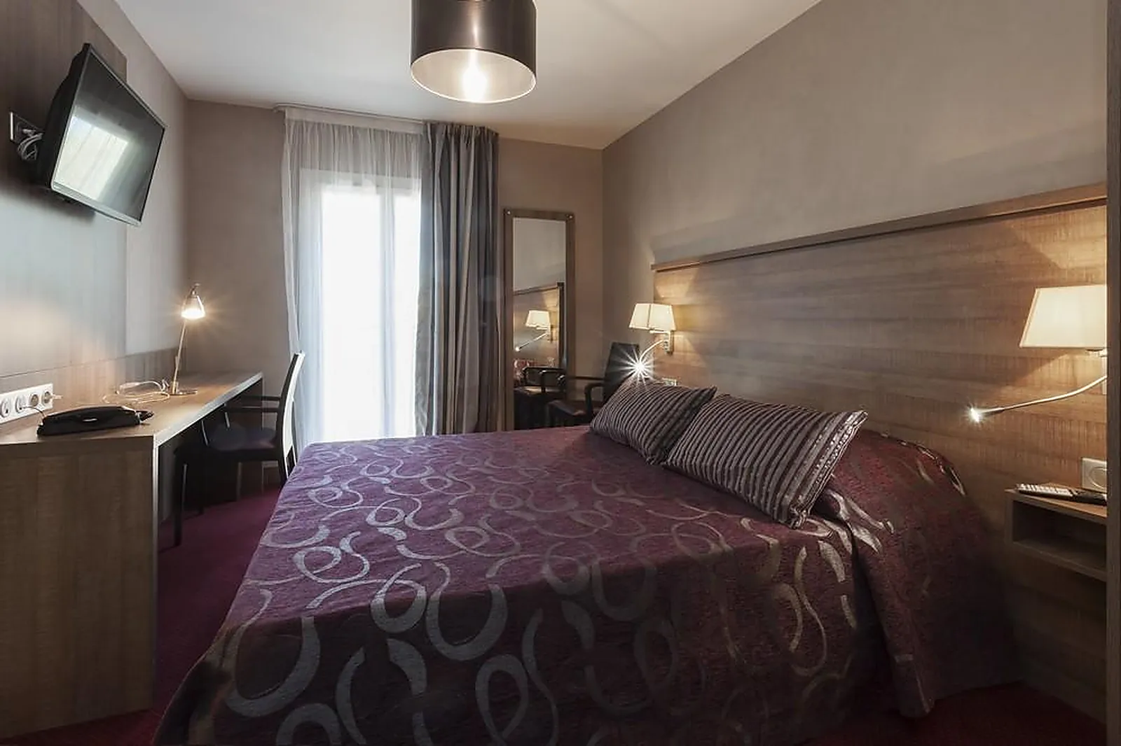 Lieux événementiels, BRIT HOTEL LE MOULIN DE LA PIOLINE