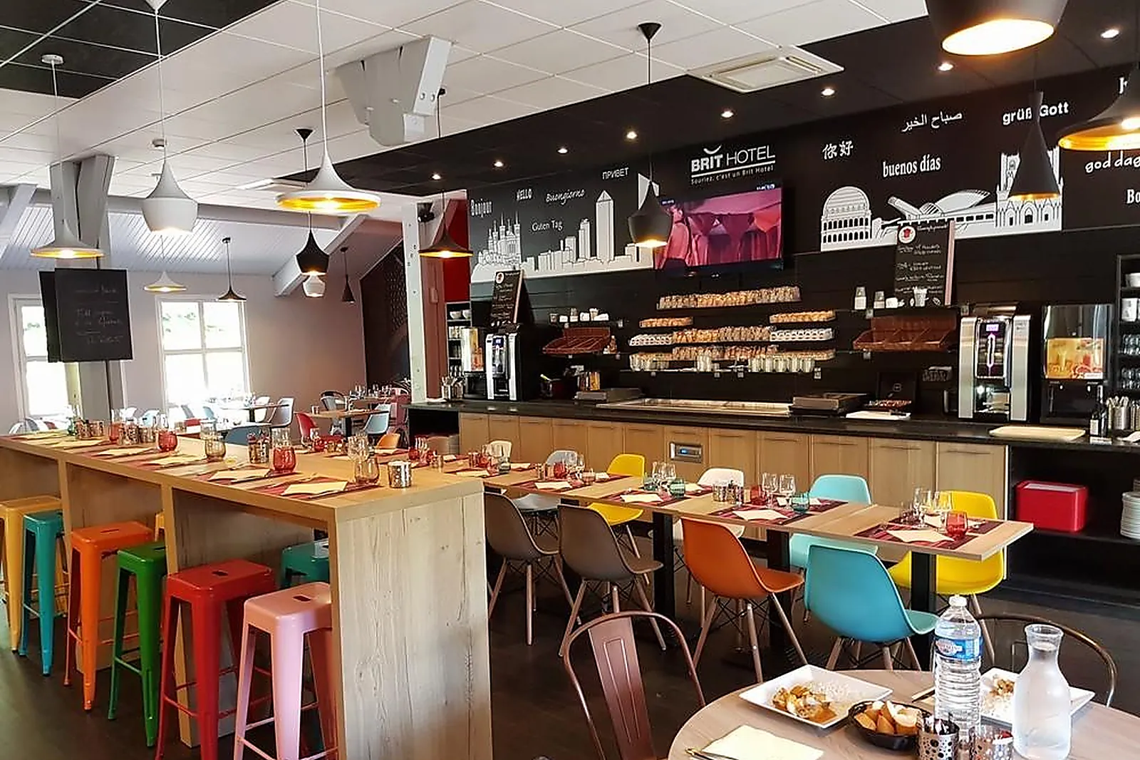 Lieux événementiels, BRIT HOTEL LYON DARDILLY