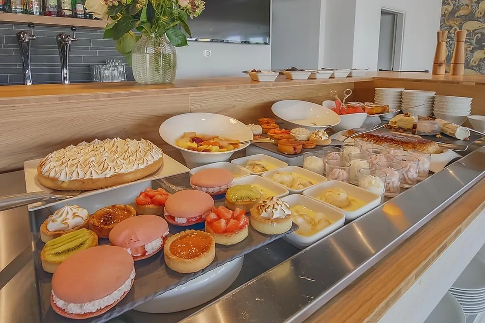 Lieux événementiels, BRIT HOTEL REIMS LA NEUVILLETTE