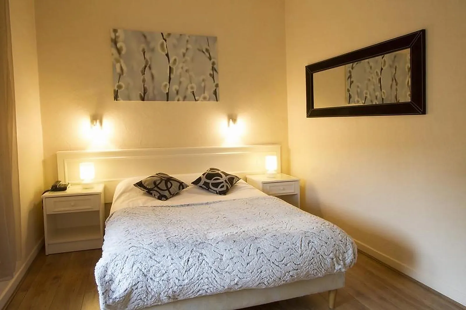 Lieux événementiels, BRIT HOTEL ROANNE - LE GRAND HÔTEL