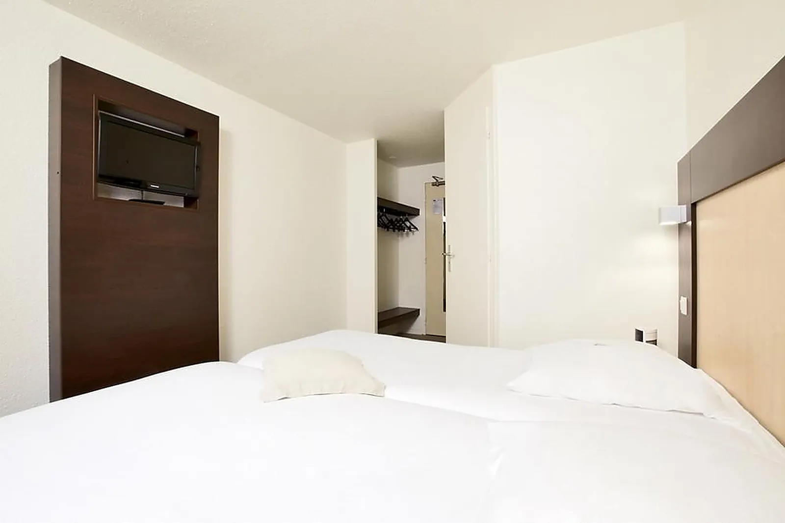 Lieux événementiels, BRIT HOTEL ROUEN NORD