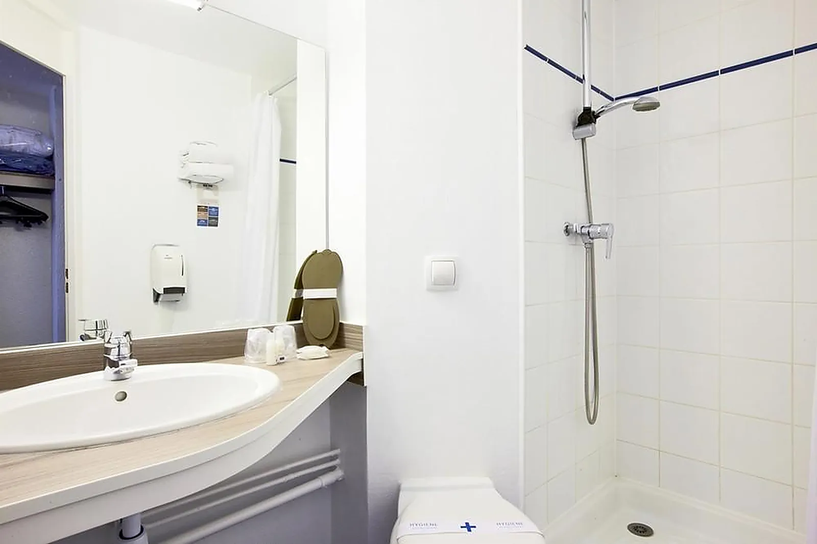 Lieux événementiels, BRIT HOTEL ROUEN NORD