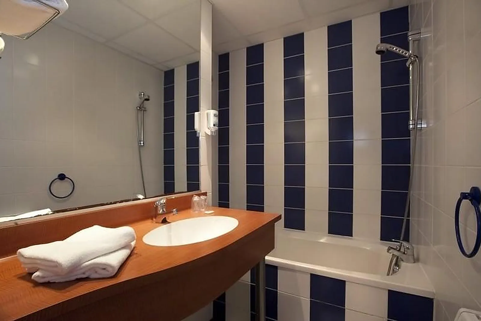 Lieux événementiels, BRIT HÔTEL SAINT MALO, LE TRANSAT