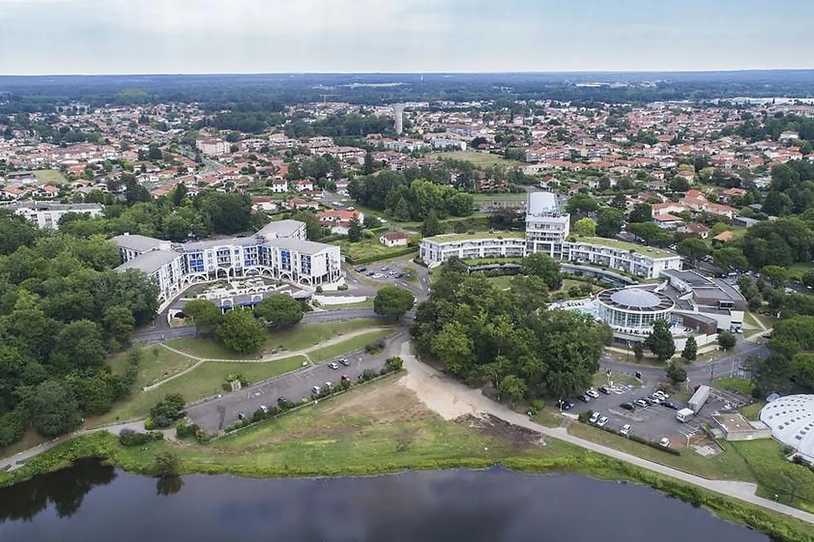 Lieux événementiels, BRIT HÔTEL DU LAC DAX