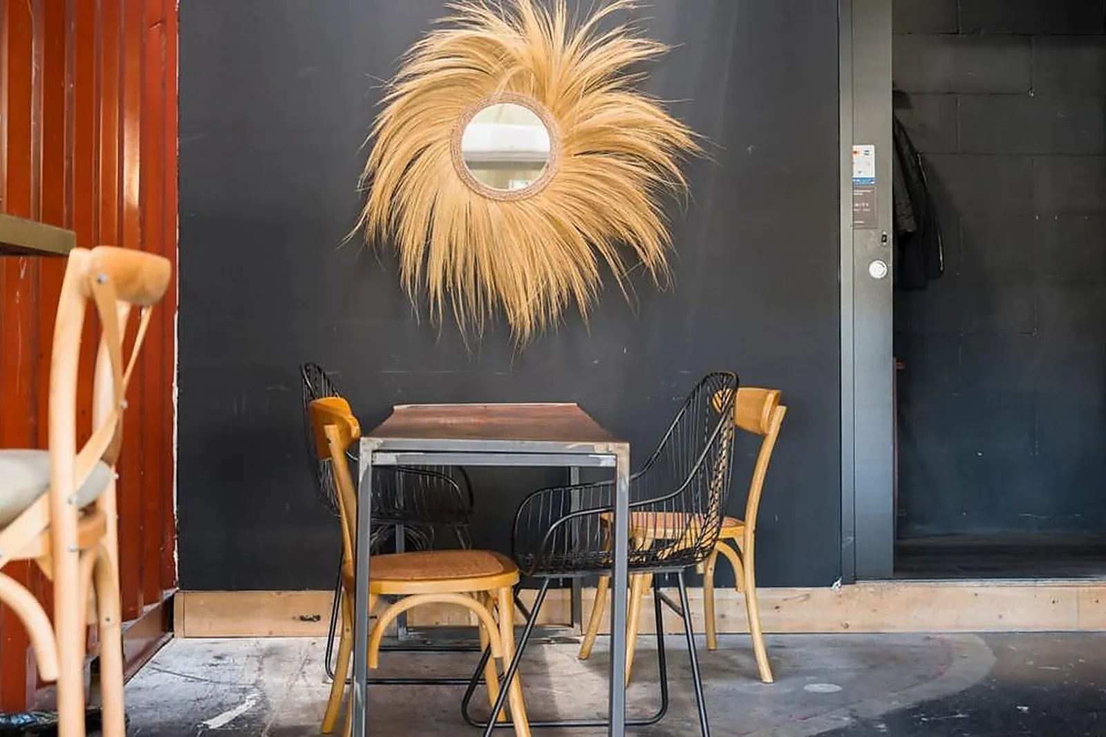 Lieux événementiels, BUREAUX AND CO