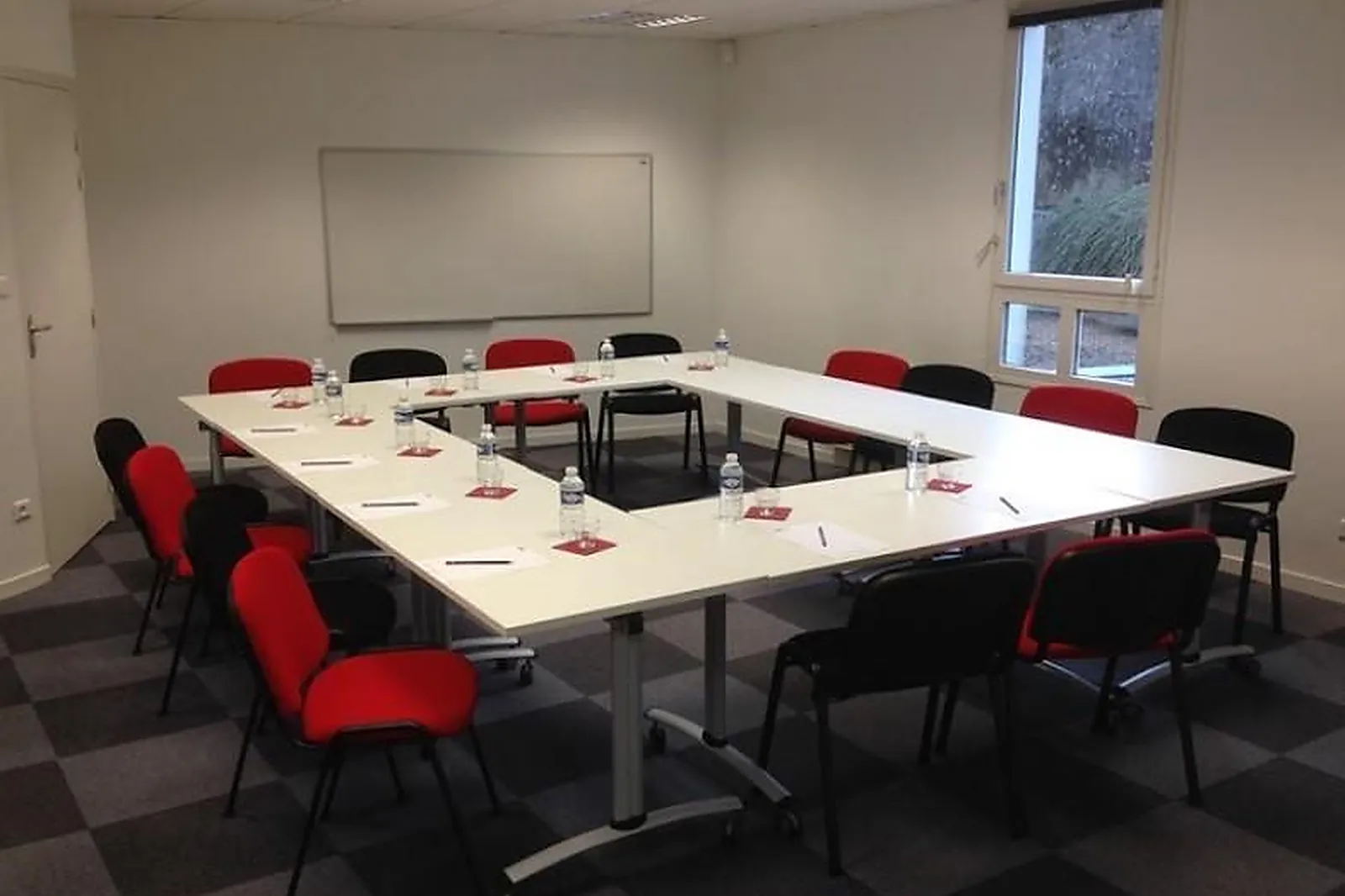 Lieux événementiels, BURO CLUB ANGERS