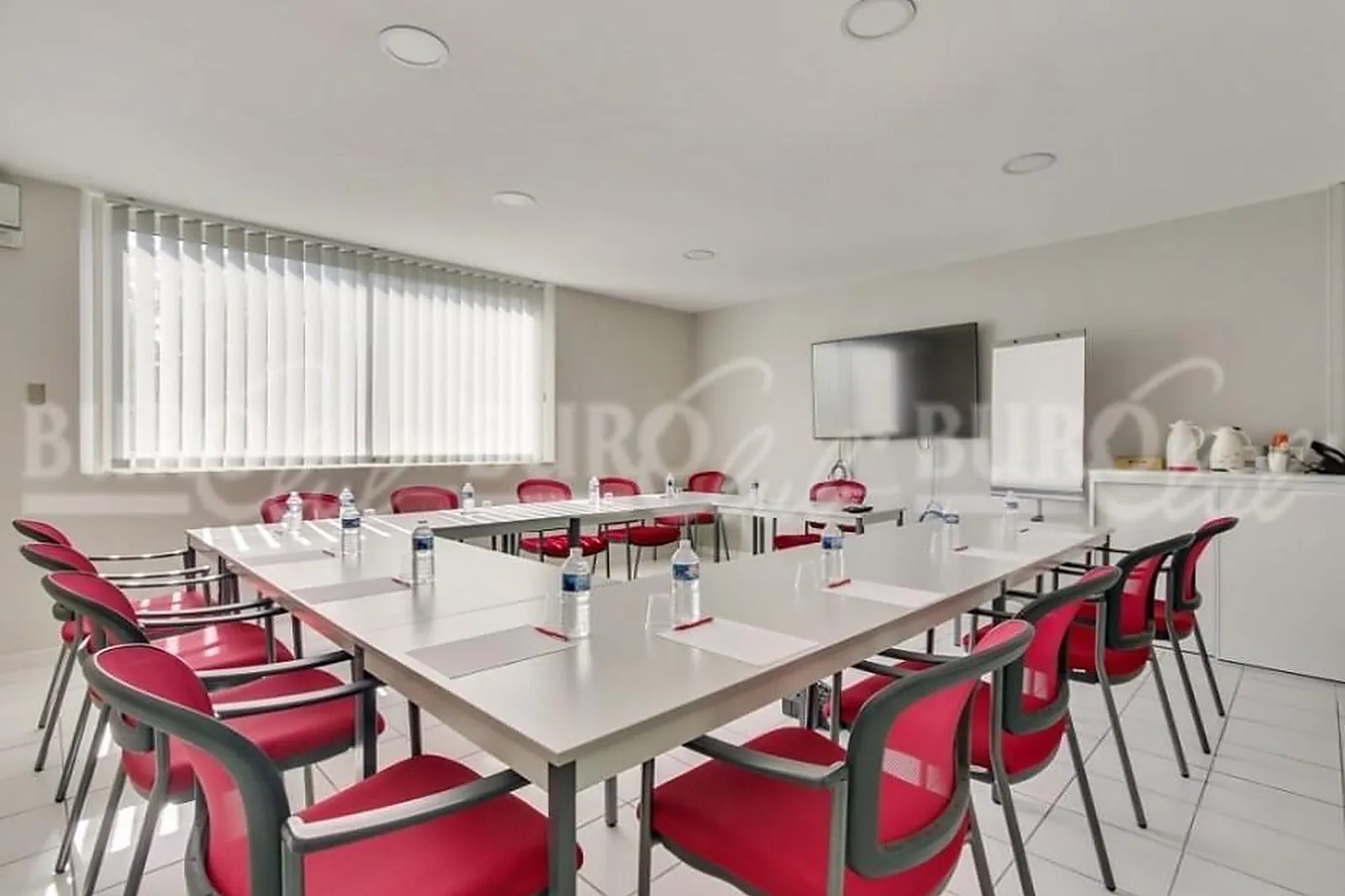 Lieux événementiels, BURO CLUB FRÉJUS PUGET-SUR-ARGENS