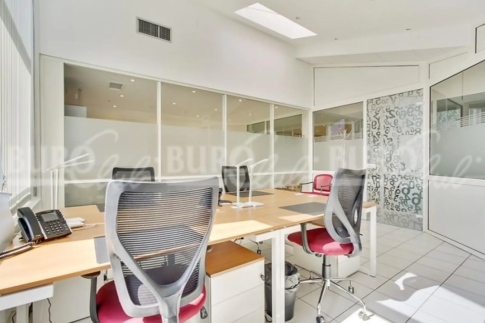 Lieux événementiels, BURO CLUB FRÉJUS PUGET-SUR-ARGENS