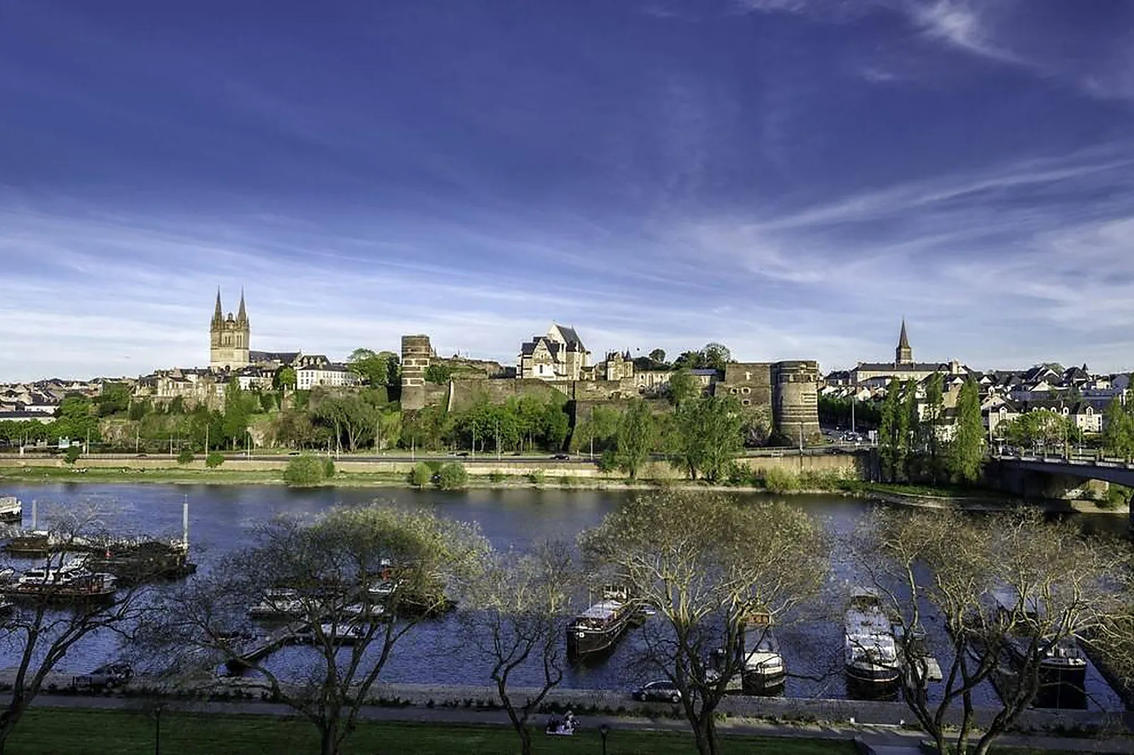 Lieux événementiels, BUROPHONE