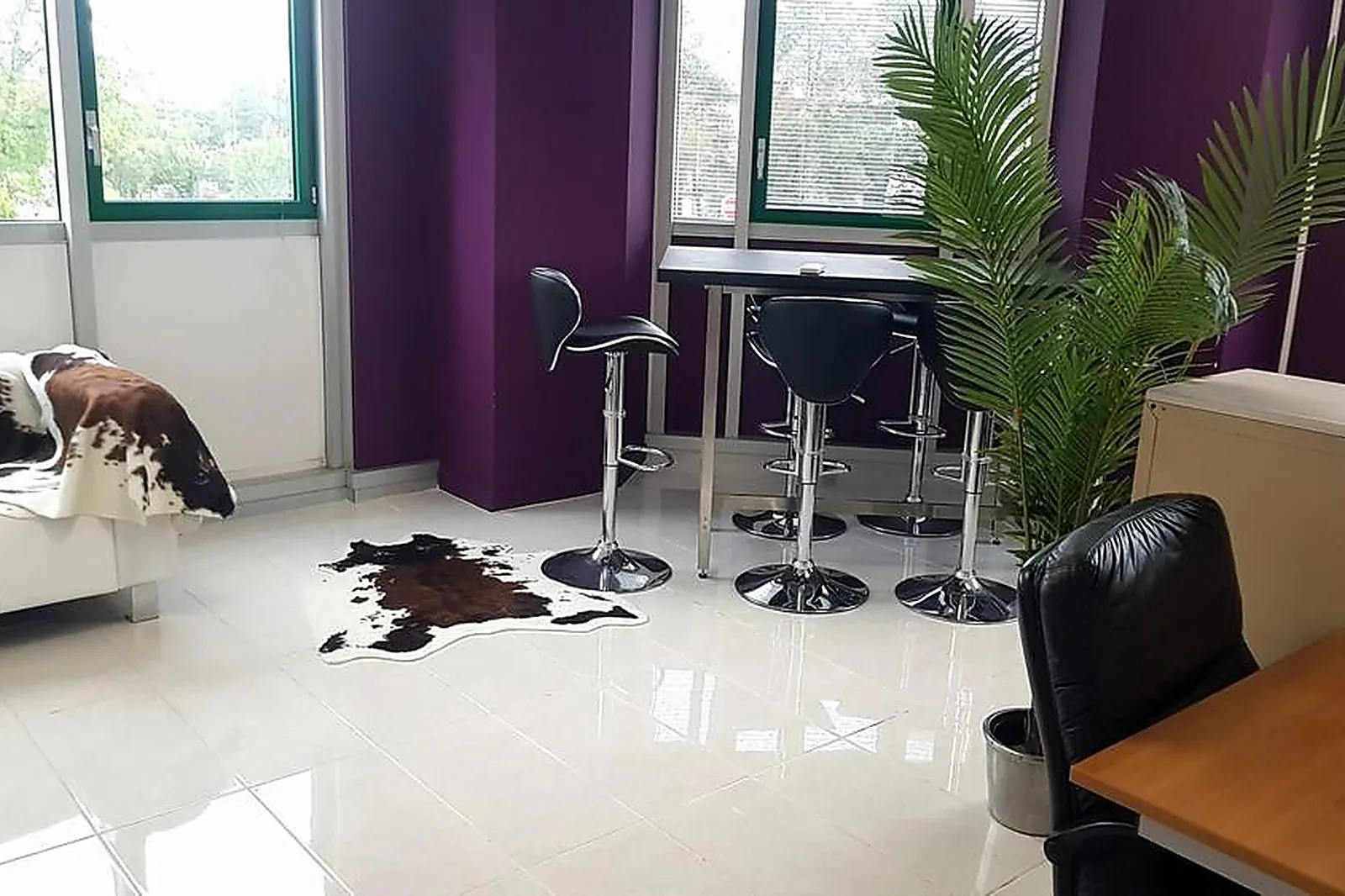 Lieux événementiels, BUSINESS CENTER