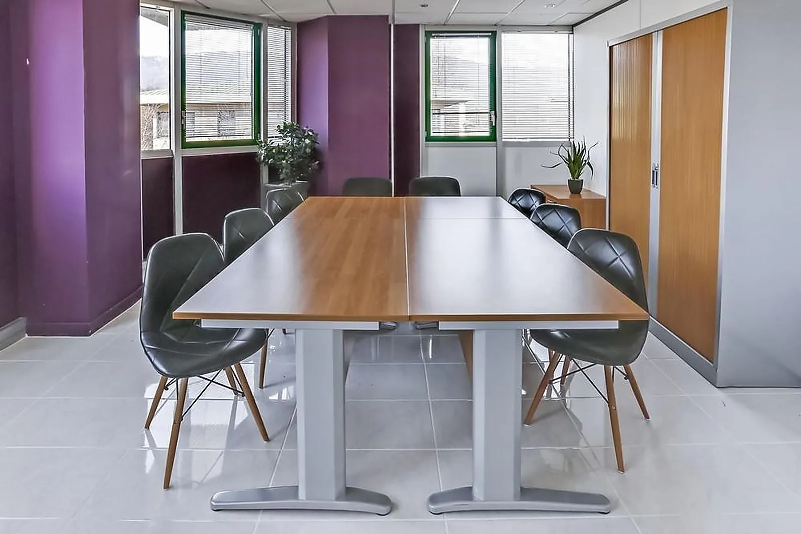 Lieux événementiels, BUSINESS CENTER