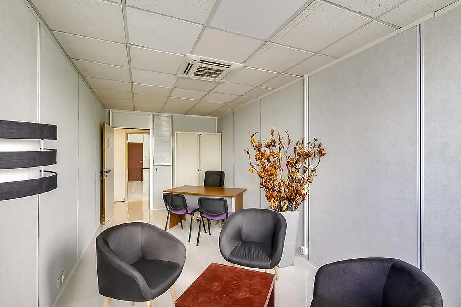 Lieux événementiels, BUSINESS CENTER