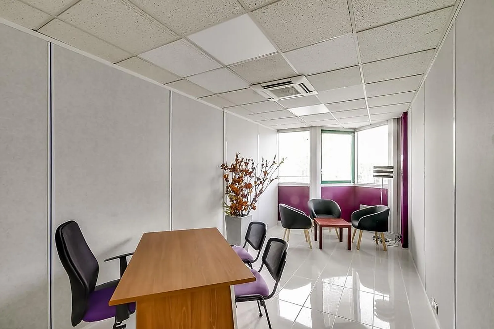 Lieux événementiels, BUSINESS CENTER